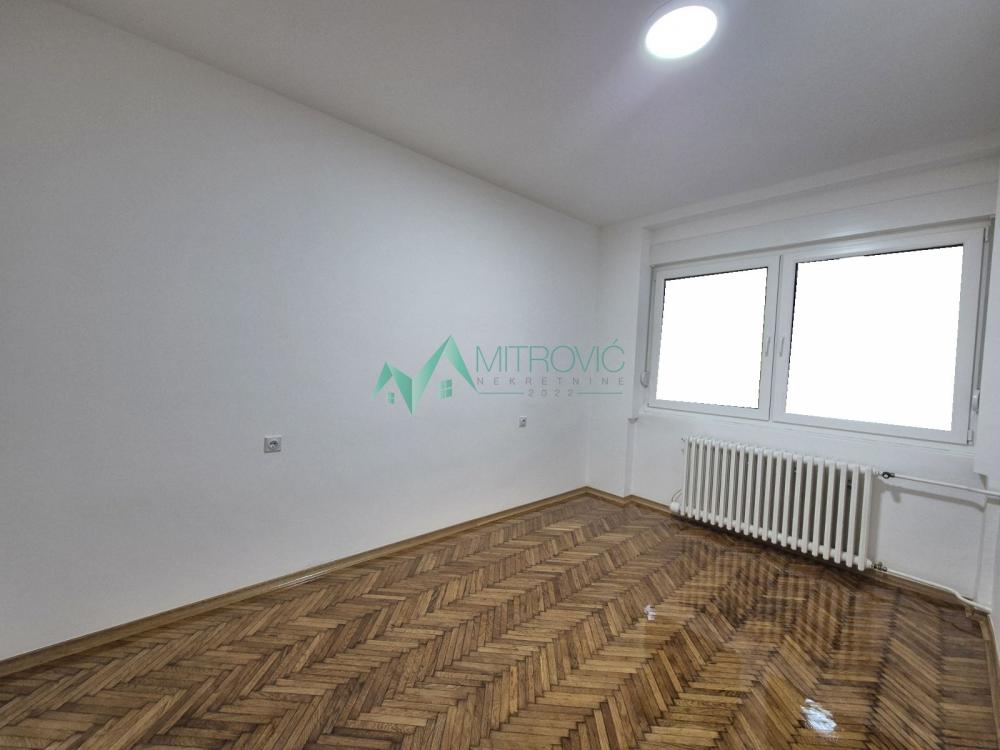 Slika 3 - Novi Sad, Grbavica - Dvoiposoban stan 52 m2 sa terasom od 7m2 