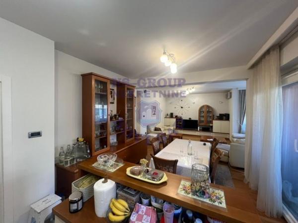 Slika 0 - Prodaja stana, 120m2, Sajmište Novi Sad, sa terasom, ima lift