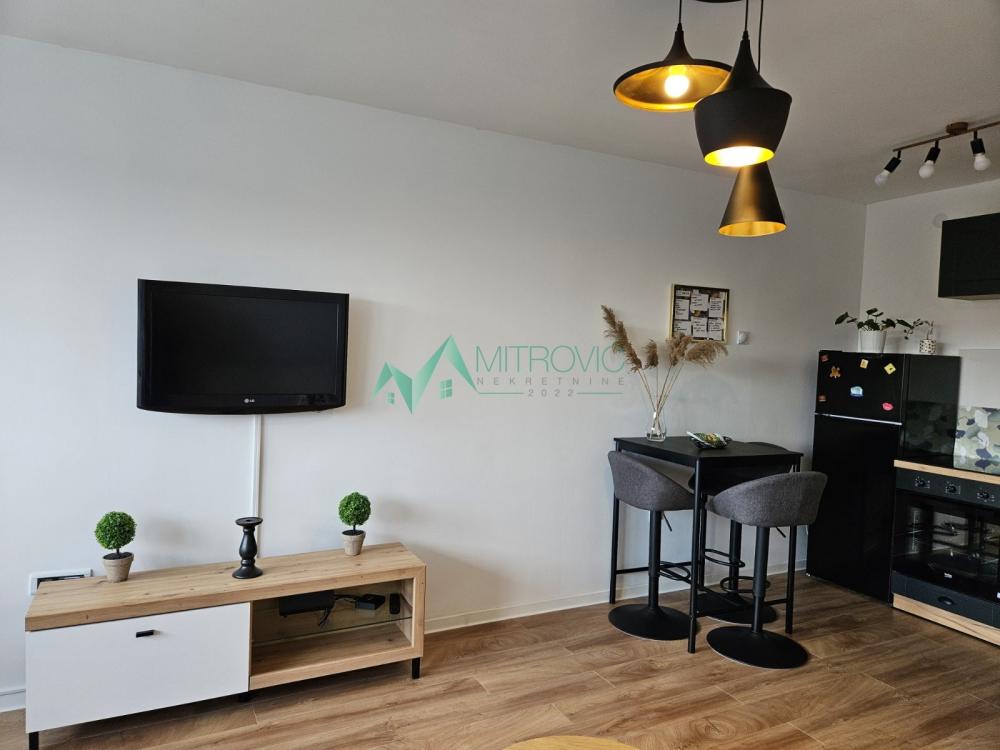 Slika 1 - Kompletno opremljen stan, odlična lokacija!