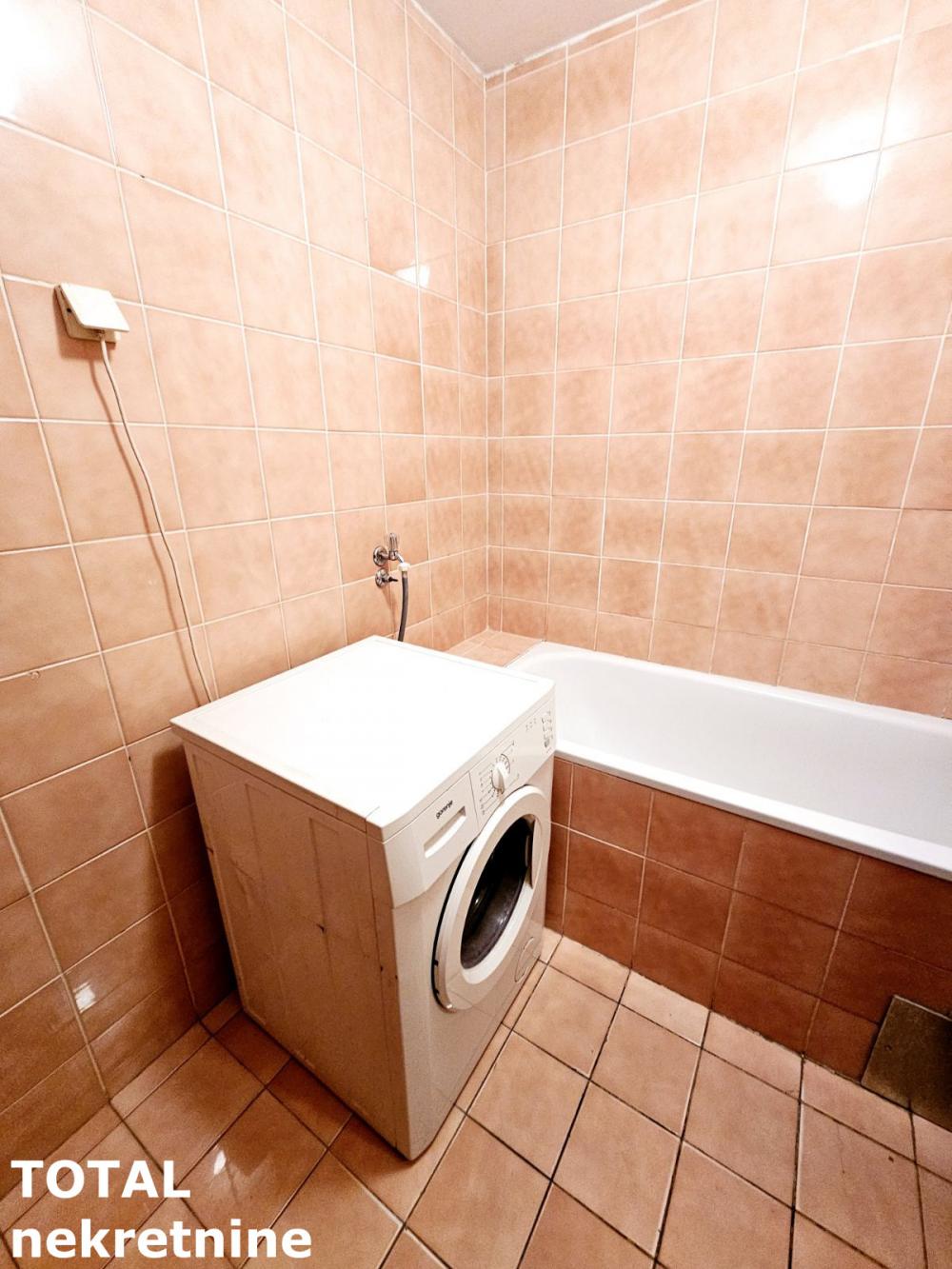 Slika 11 - Stan,NOVI SAD,NOVA DETELINARA,kv: 95.00, € 228000, ID: 1101552