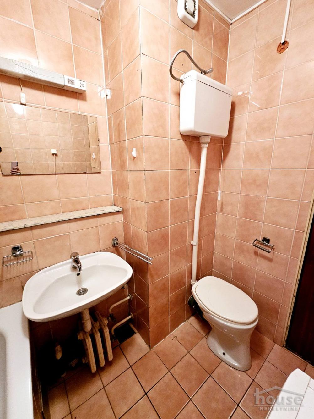 Slika 7 - Stan,NOVI SAD,NOVA DETELINARA,kv: 95.00, € 228000, ID: 1064704