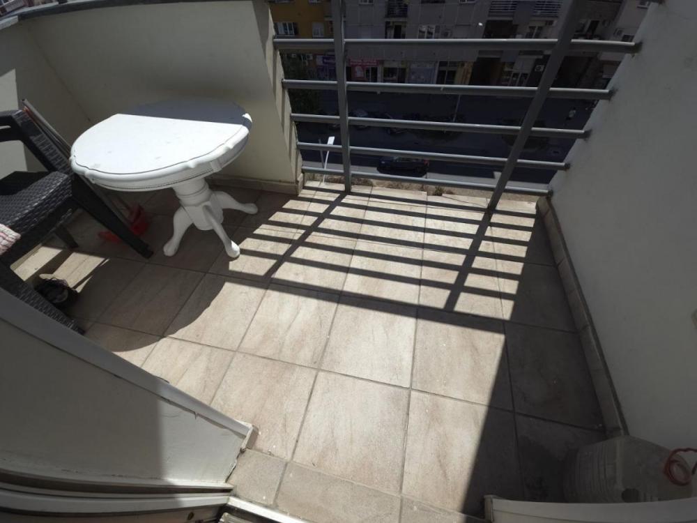 Slika 8 - Garsonjera 25m komplet nameštena