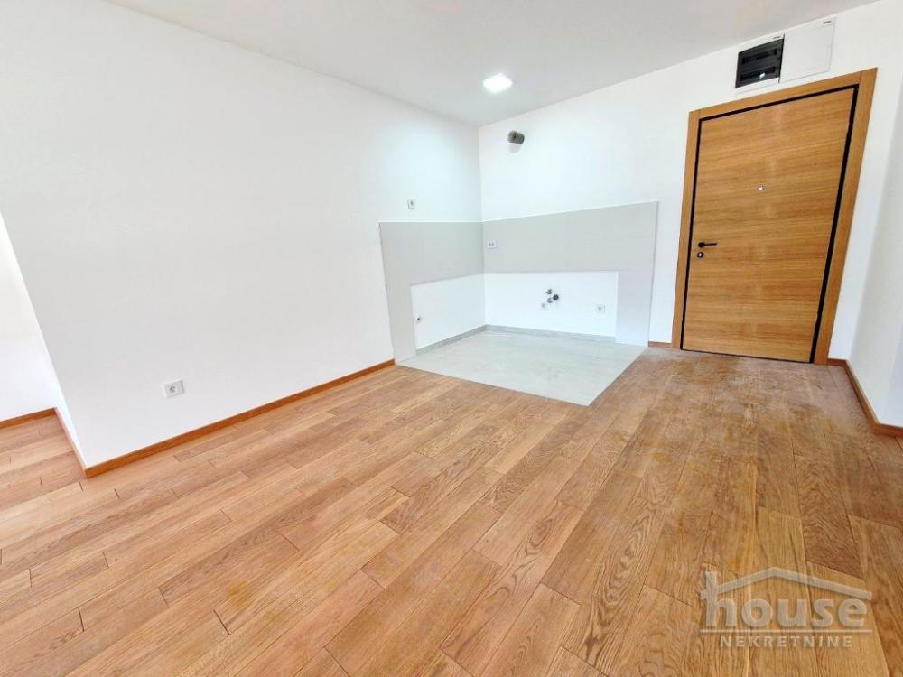 Slika 9 - Stan,NOVI SAD,CENTAR,kv: 52.00, € 239200, ID: 1064718