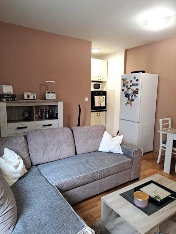 Slika 1 - Stan,NOVI SAD,PODBARA,kv: 34, € 105000, ID: 1019256