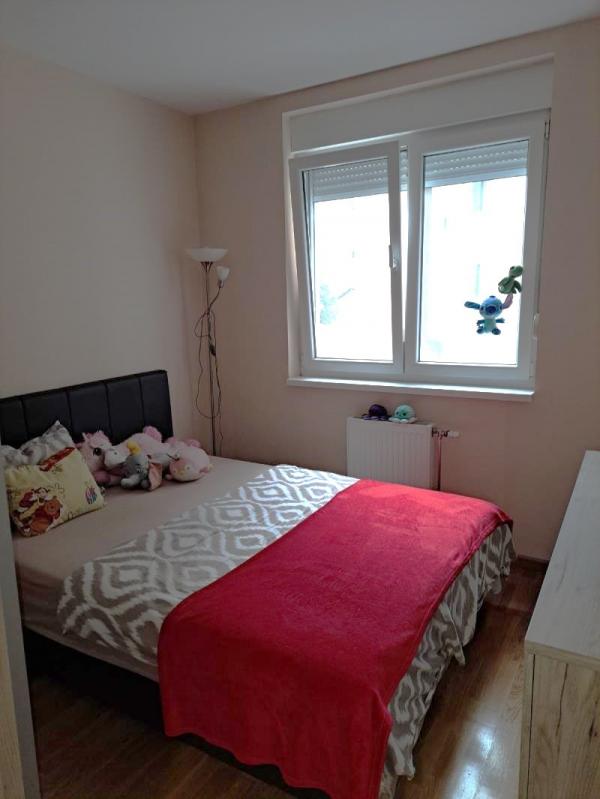 Slika 3 - Stan,NOVI SAD,PODBARA,kv: 34, € 105000, ID: 1019256