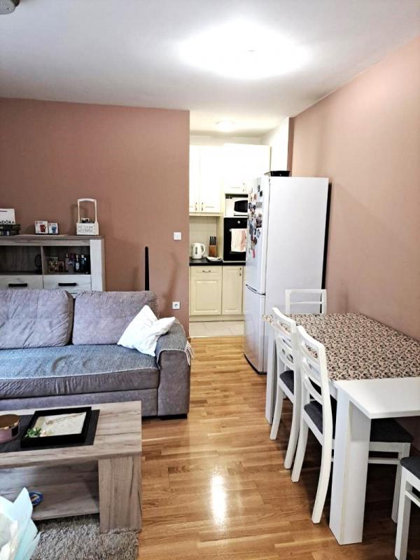 Slika 2 - Stan,NOVI SAD,PODBARA,kv: 34, € 105000, ID: 1019256