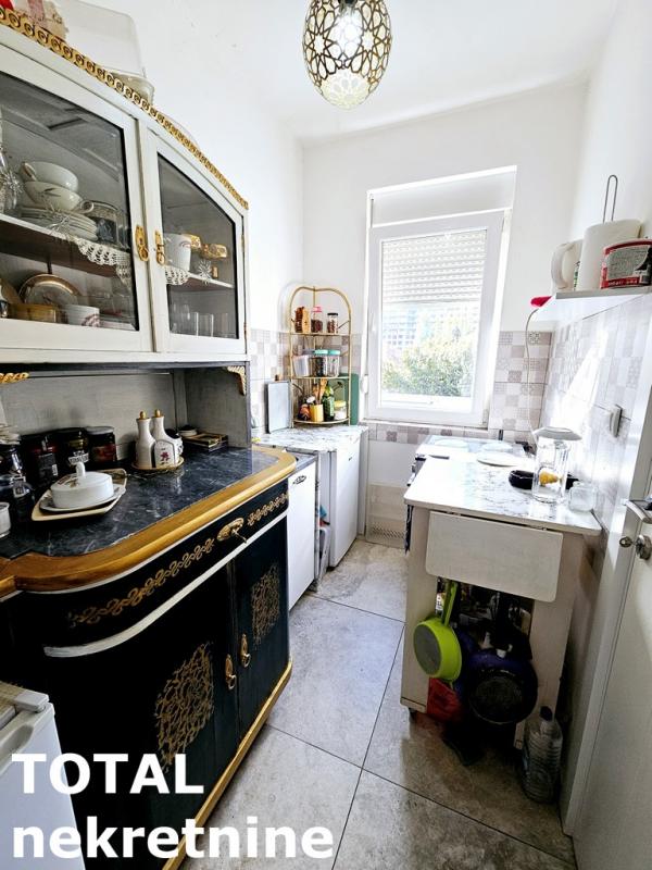 Slika 5 - Stan,NOVI SAD,TELEP,kv: 49.00, € 136000, ID: 1100609