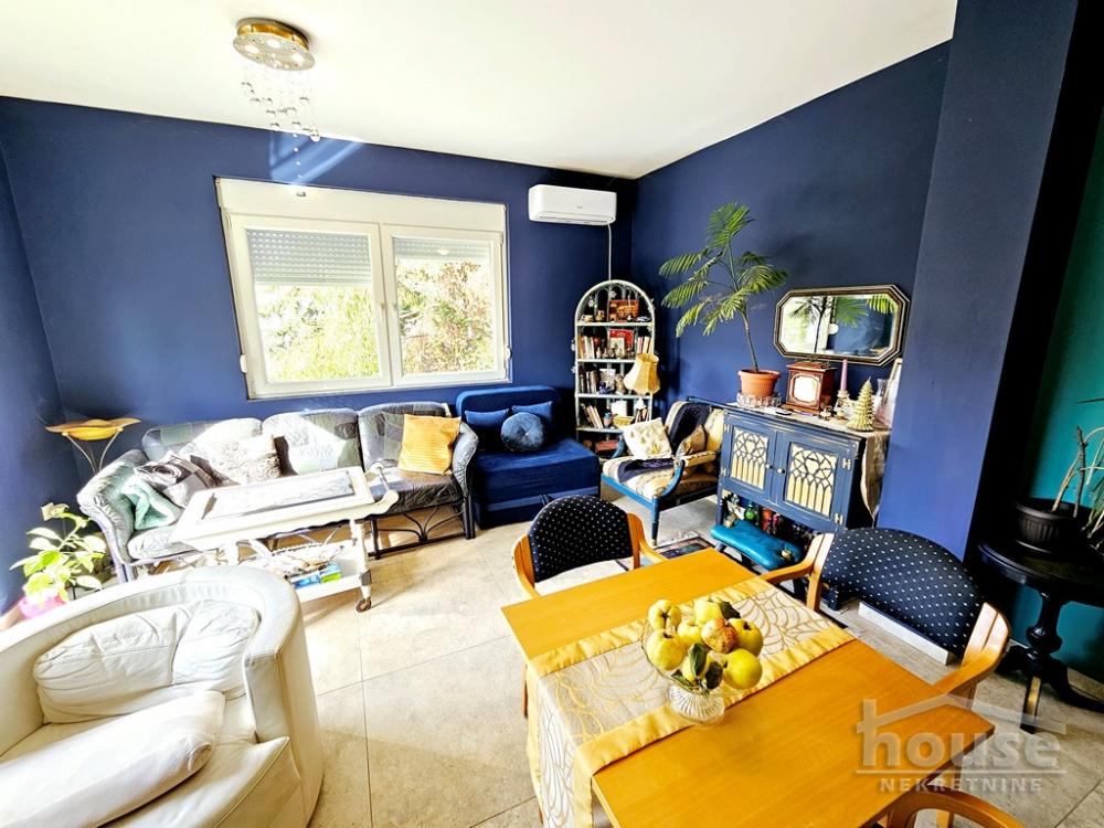 Slika 7 - Stan,NOVI SAD,TELEP,kv: 49.00, € 136000, ID: 1063761