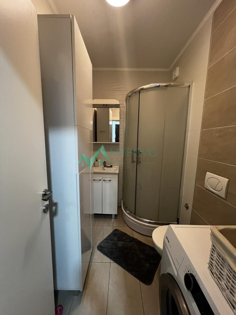 Slika 5 - Prodaje se komforna garsonjera nedaleko od Bulevara patrijaha Pavla 