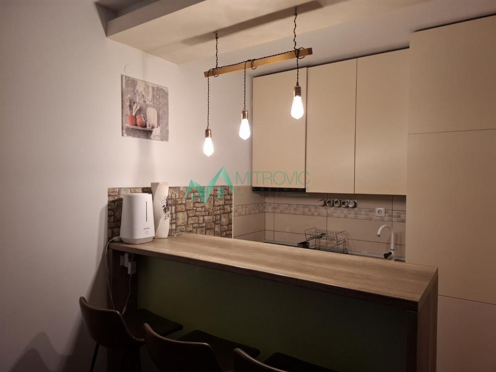 Slika 3 - Prodaje se komforna garsonjera nedaleko od Bulevara patrijaha Pavla 