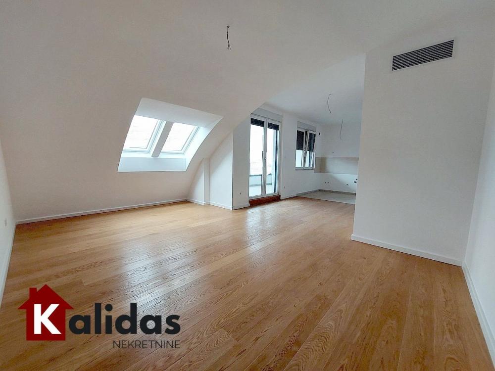 Slika 1 - Stan,NOVI SAD,BULEVAR,kv: 104, € 329930, ID: 1008250