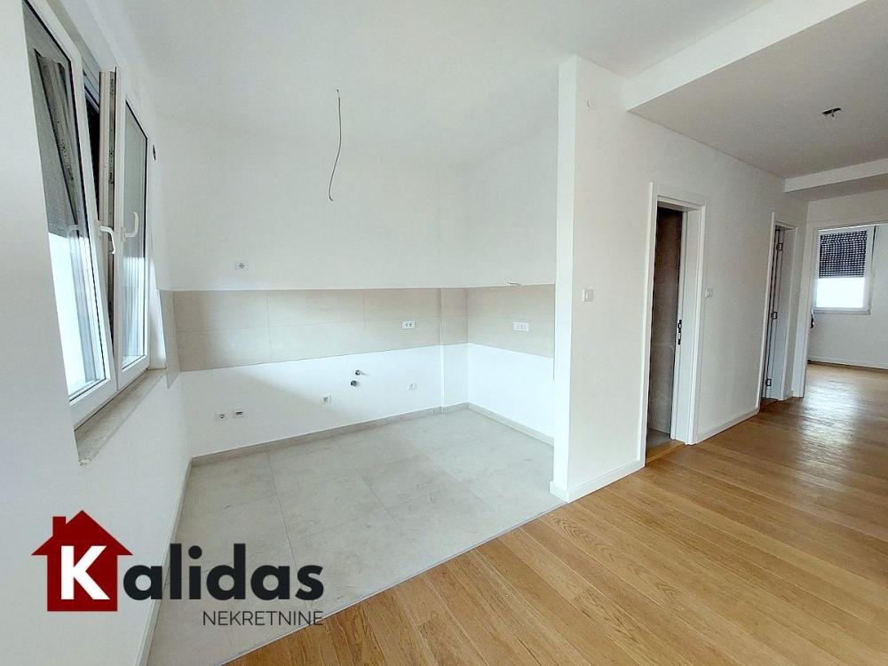 Slika 7 - Stan,NOVI SAD,BULEVAR,kv: 104, € 329930, ID: 1008250