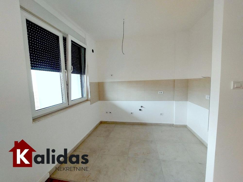Slika 6 - Stan,NOVI SAD,BULEVAR,kv: 104, € 329930, ID: 1008250