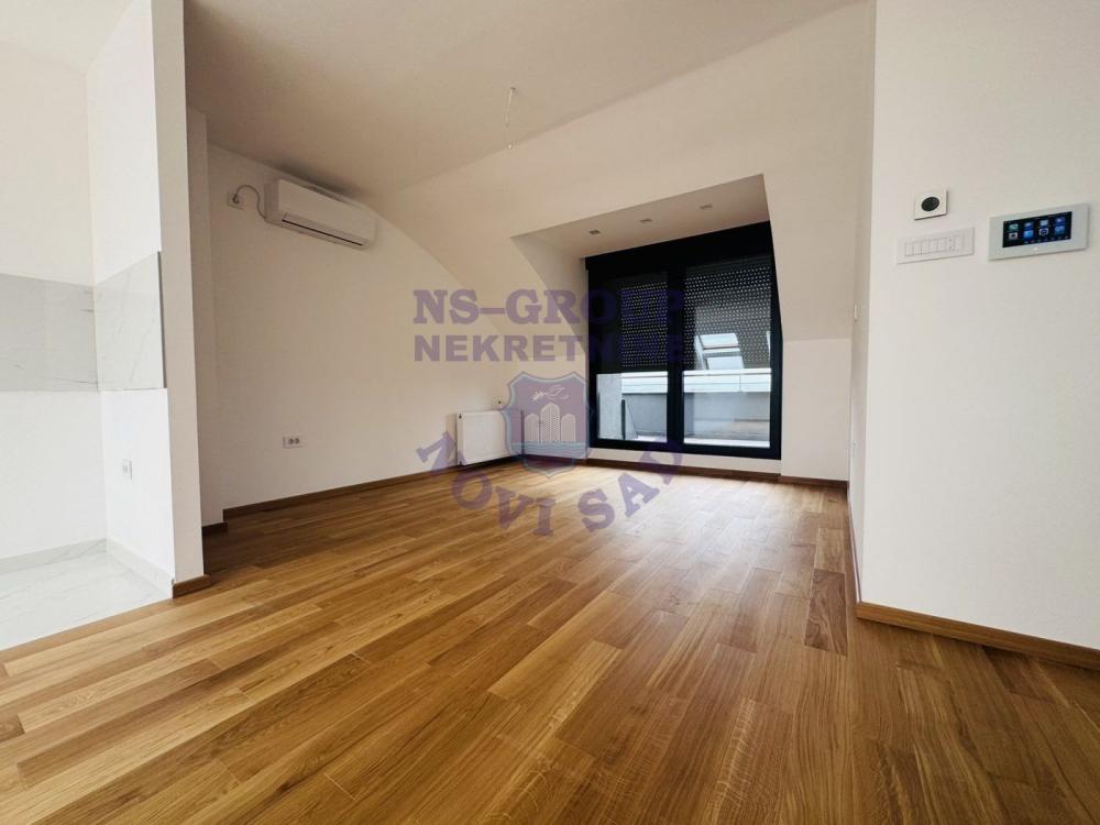 Slika 2 - Odličan stan na Detelinari!