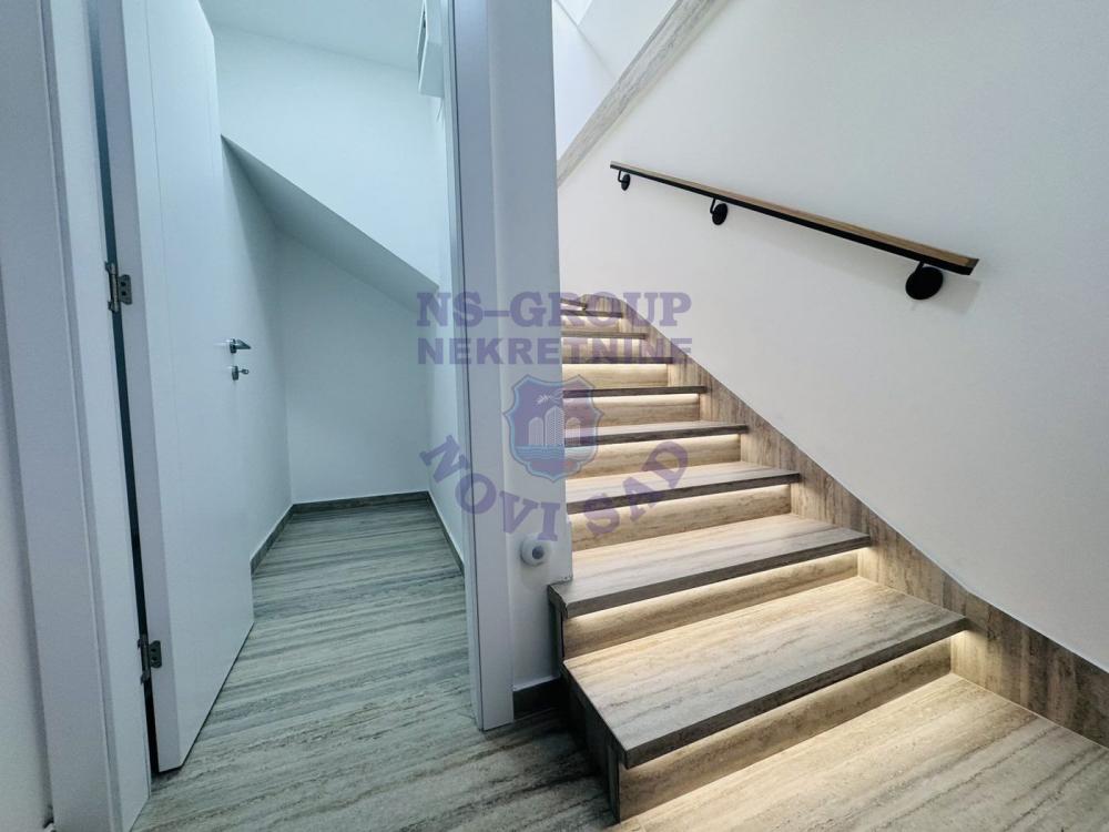 Slika 8 - Odličan stan na Detelinari!