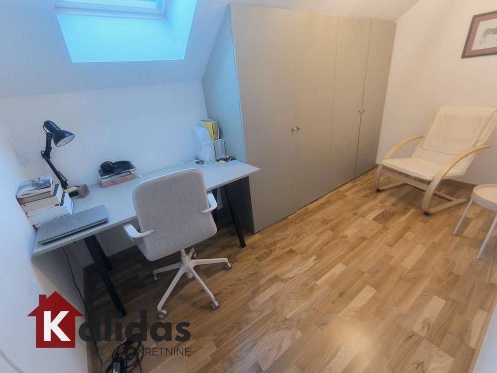 Slika 11 - Stan,NOVI SAD,GRBAVICA,kv: 70, € 180000, ID: 1008247