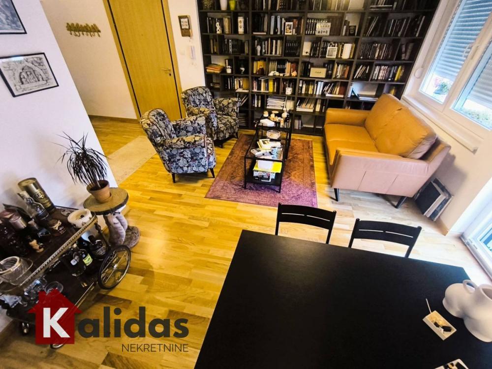 Slika 3 - Stan,NOVI SAD,GRBAVICA,kv: 70, € 180000, ID: 1008247