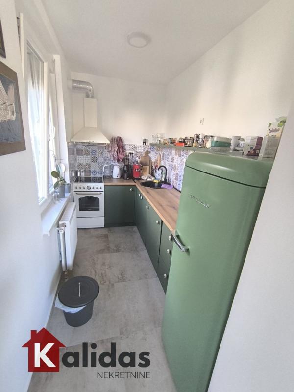 Slika 4 - Stan,NOVI SAD,GRBAVICA,kv: 70, € 180000, ID: 1008247