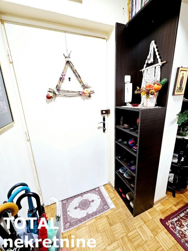 Slika 10 - Stan,NOVI SAD,DETELINARA,kv: 43.00, € 125000, ID: 1101574