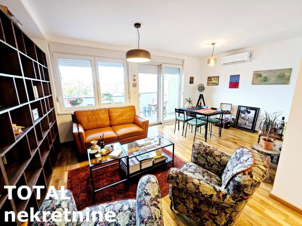 Slika 5 - Stan,NOVI SAD,GRBAVICA,kv: 70.00, € 180000, ID: 1101573