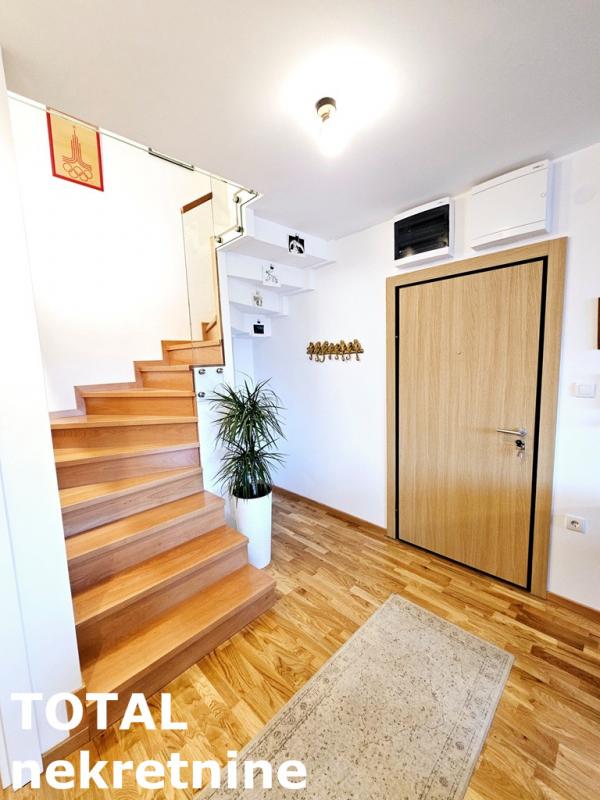 Slika 10 - Stan,NOVI SAD,GRBAVICA,kv: 70.00, € 180000, ID: 1101573