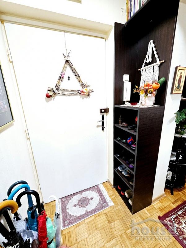 Slika 10 - Stan,NOVI SAD,DETELINARA,kv: 43.00, € 125000, ID: 1064726