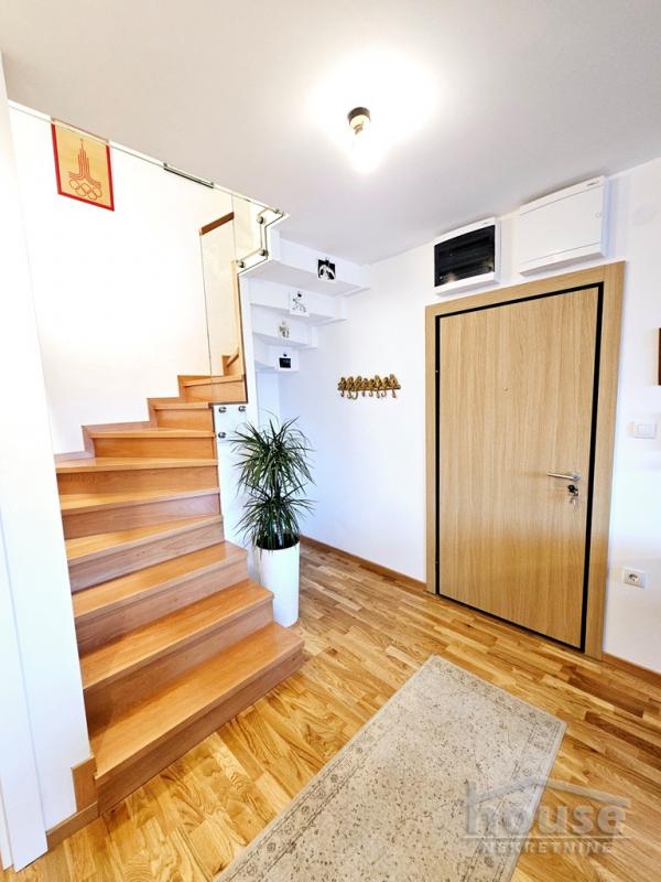 Slika 9 - Stan,NOVI SAD,GRBAVICA,kv: 70.00, € 180000, ID: 1064725