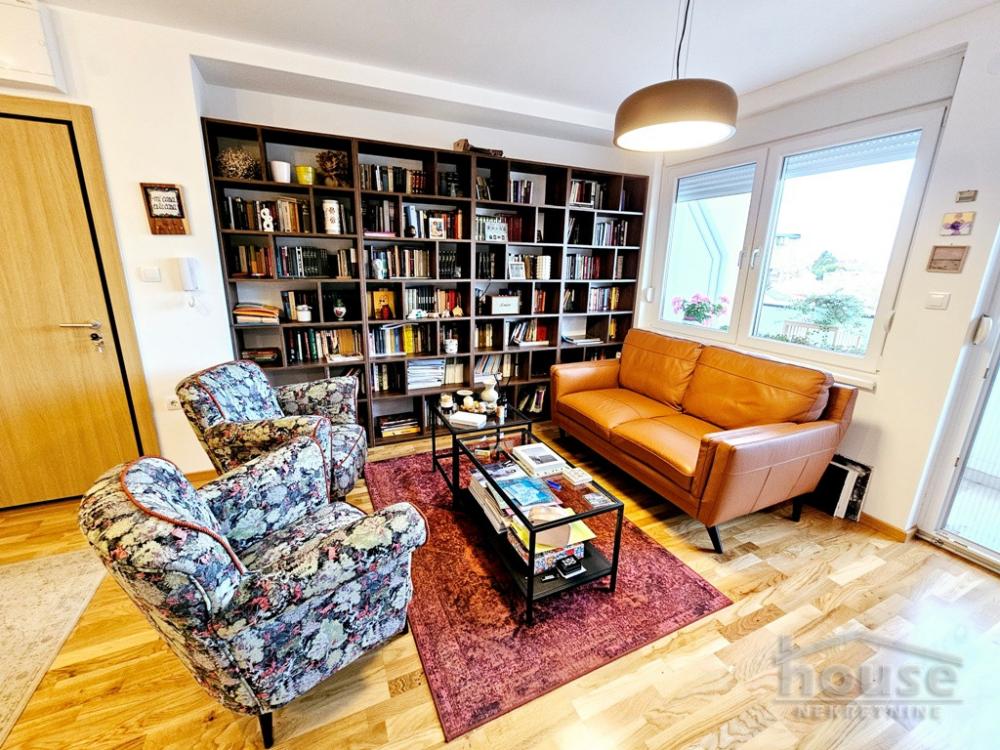 Slika 2 - Stan,NOVI SAD,GRBAVICA,kv: 70.00, € 180000, ID: 1064725