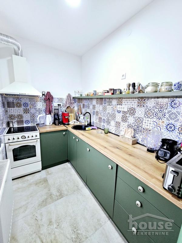 Slika 7 - Stan,NOVI SAD,GRBAVICA,kv: 70.00, € 180000, ID: 1064725