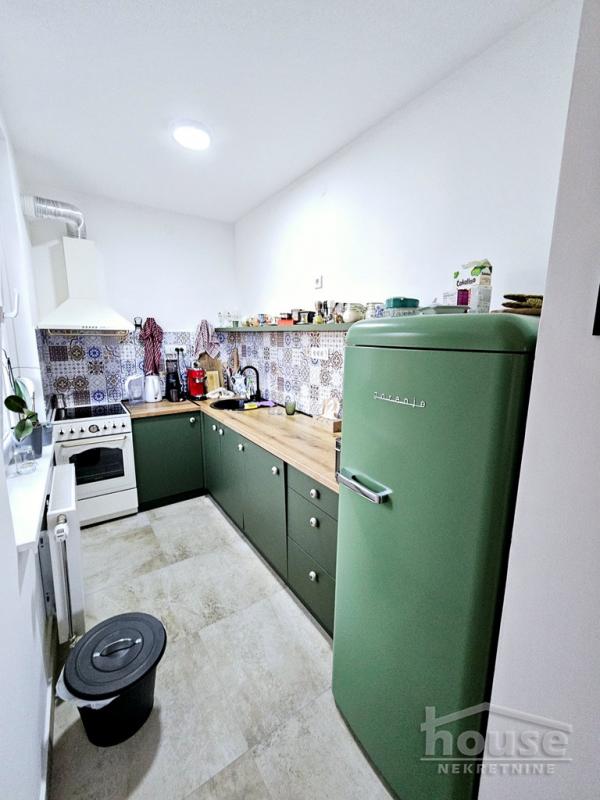 Slika 8 - Stan,NOVI SAD,GRBAVICA,kv: 70.00, € 180000, ID: 1064725