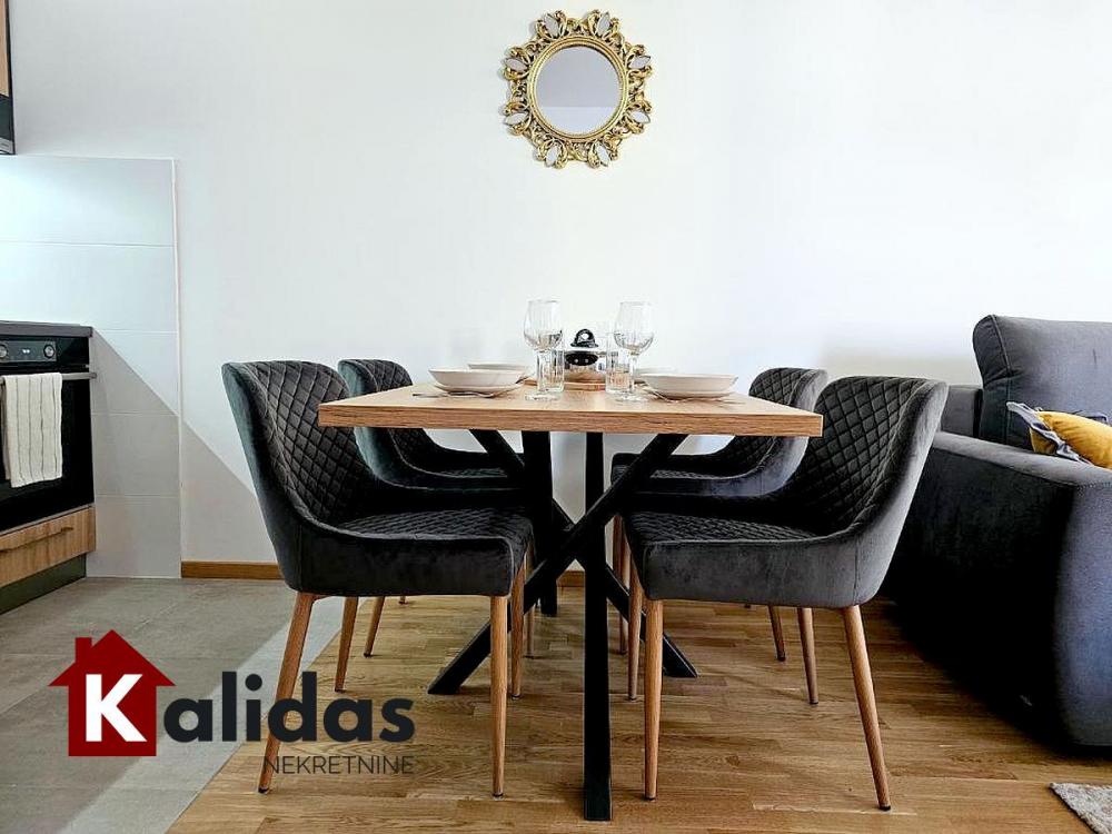 Slika 3 - Stan,NOVI SAD,CENTAR,kv: 37, € 129580, ID: 1008261