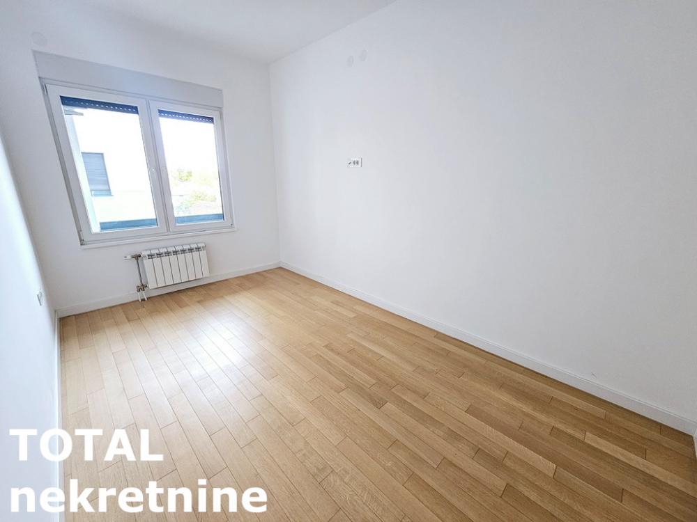 Slika 4 - Stan,NOVI SAD,SALAJKA,kv: 66.00, € 200000, ID: 1101570