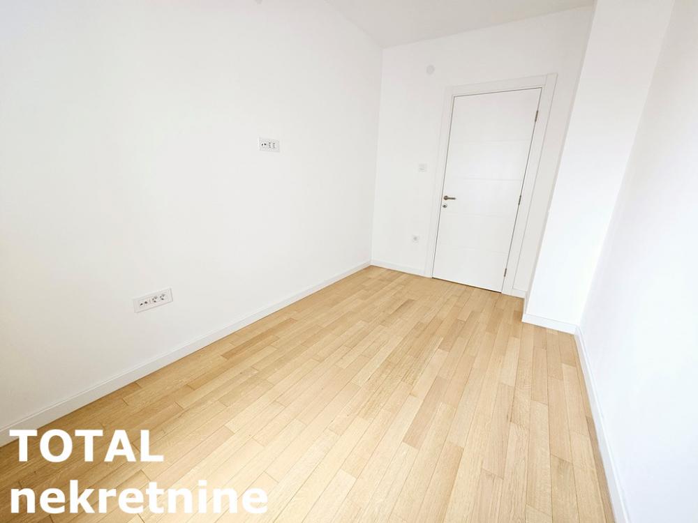 Slika 7 - Stan,NOVI SAD,SALAJKA,kv: 66.00, € 200000, ID: 1101570