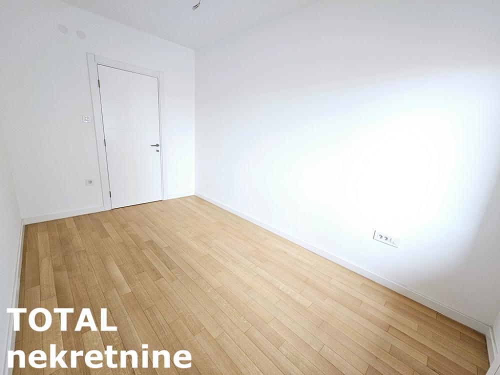 Slika 5 - Stan,NOVI SAD,SALAJKA,kv: 66.00, € 200000, ID: 1101570