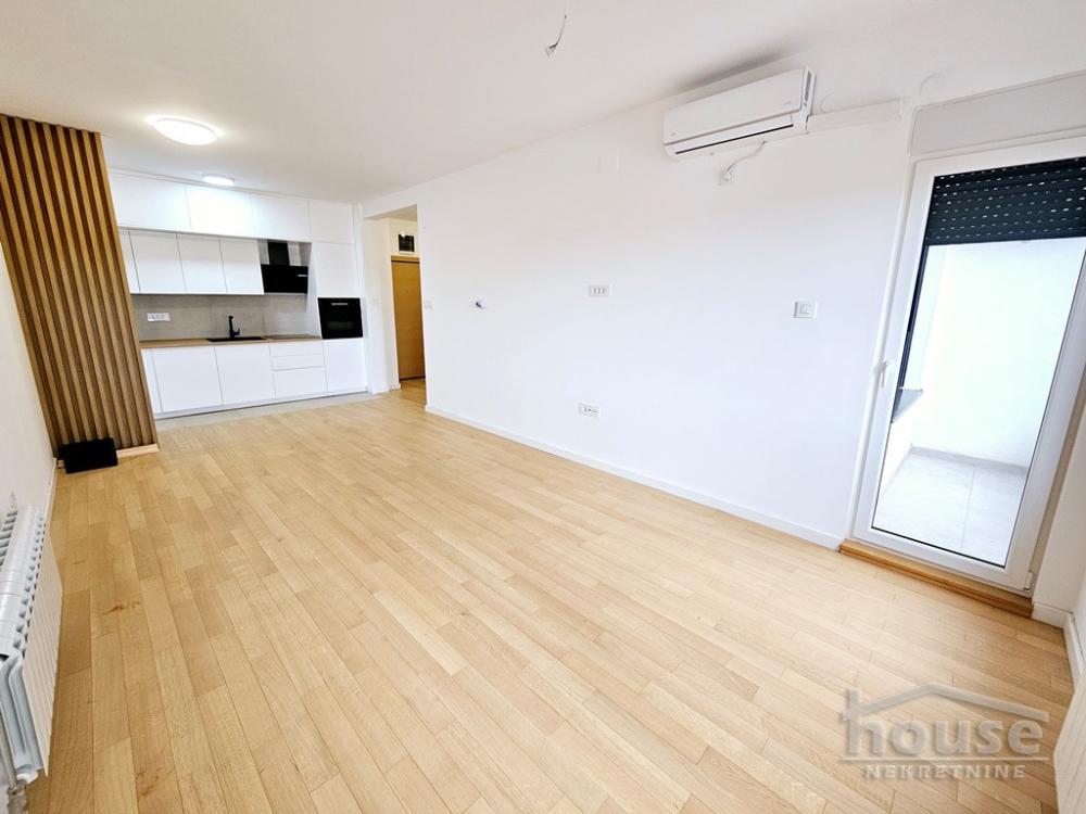 Glavna slika -Stan,NOVI SAD,SALAJKA,kv: 66.00, € 200000, ID: 1064722