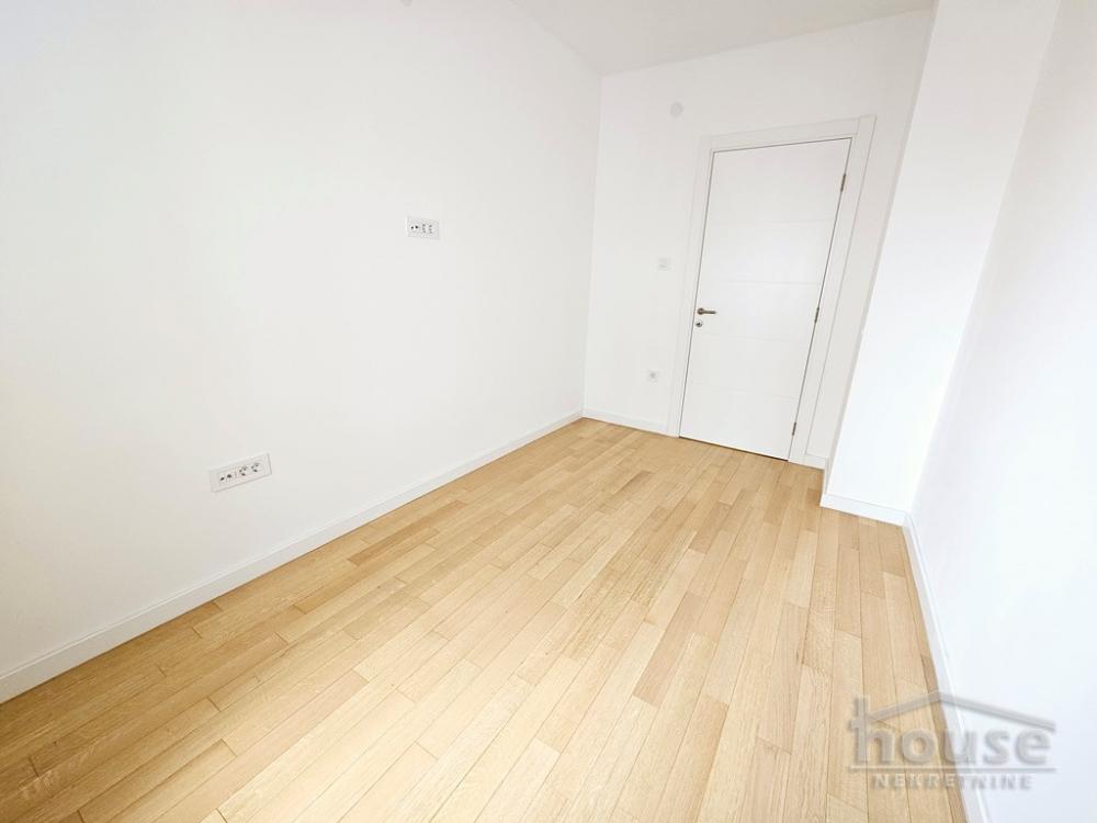 Slika 7 - Stan,NOVI SAD,SALAJKA,kv: 66.00, € 200000, ID: 1064722