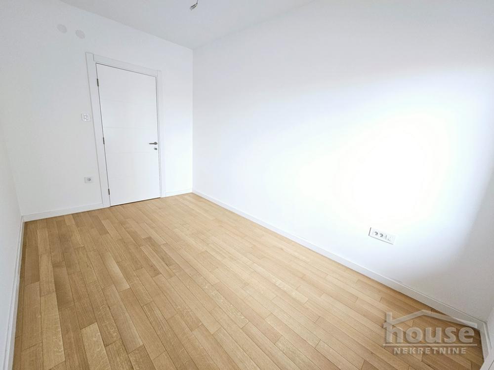 Slika 5 - Stan,NOVI SAD,SALAJKA,kv: 66.00, € 200000, ID: 1064722