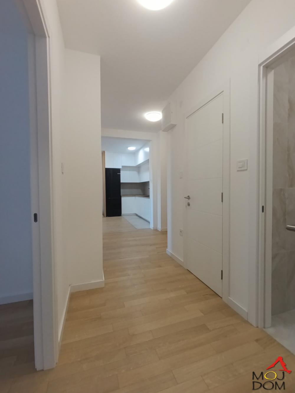 Slika 4 - Stan,NOVI SAD,SALAJKA,kv: 66, € 206000, ID: 1031293