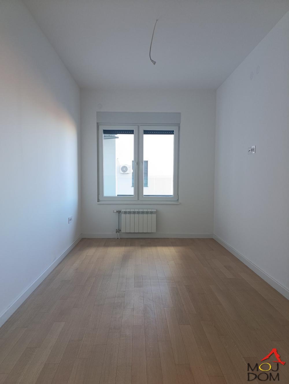 Slika 5 - Stan,NOVI SAD,SALAJKA,kv: 66, € 206000, ID: 1031293