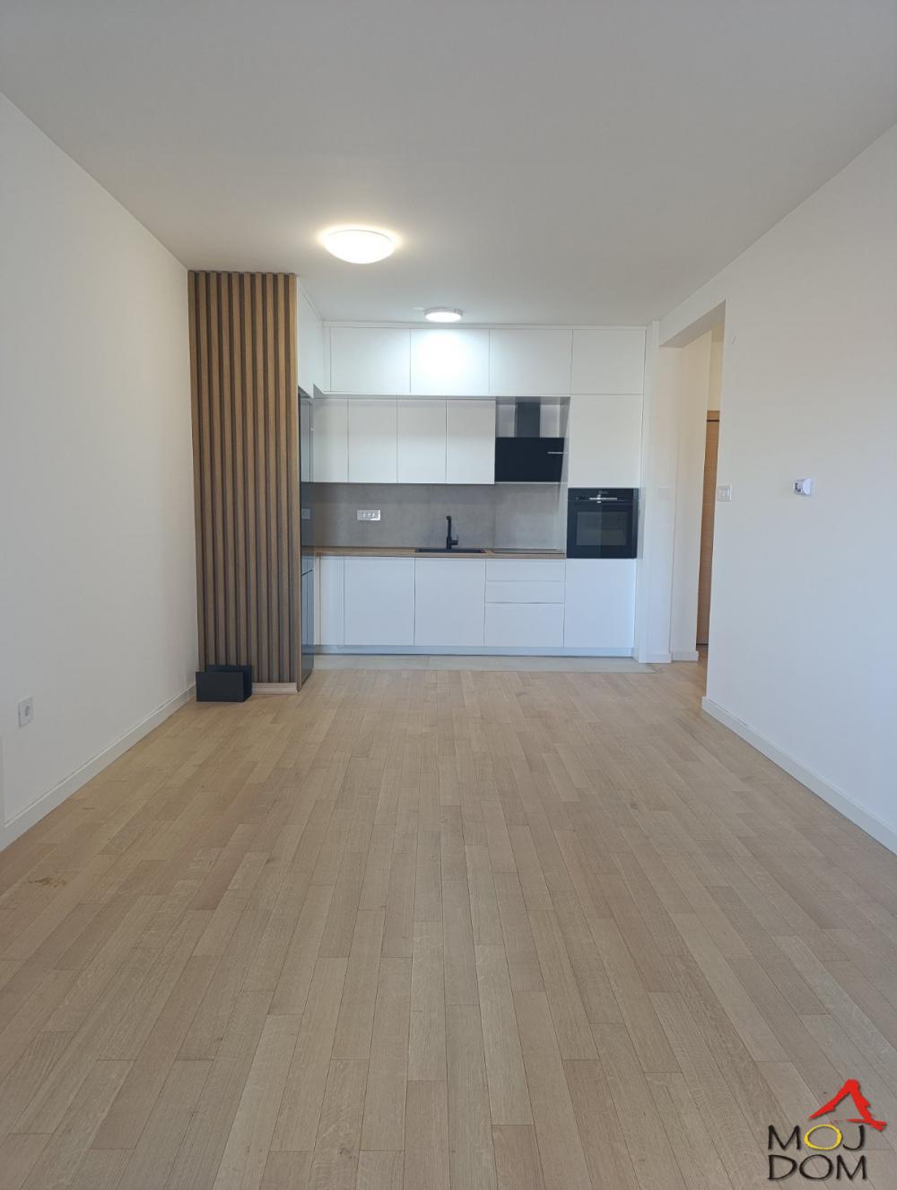 Slika 1 - Stan,NOVI SAD,SALAJKA,kv: 66, € 206000, ID: 1031293