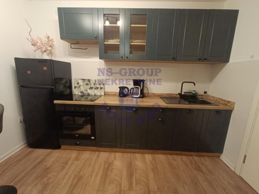 Slika 3 - Prodaja stana, 29m2, Bulevar oslobođenja Novi Sad, ima lift