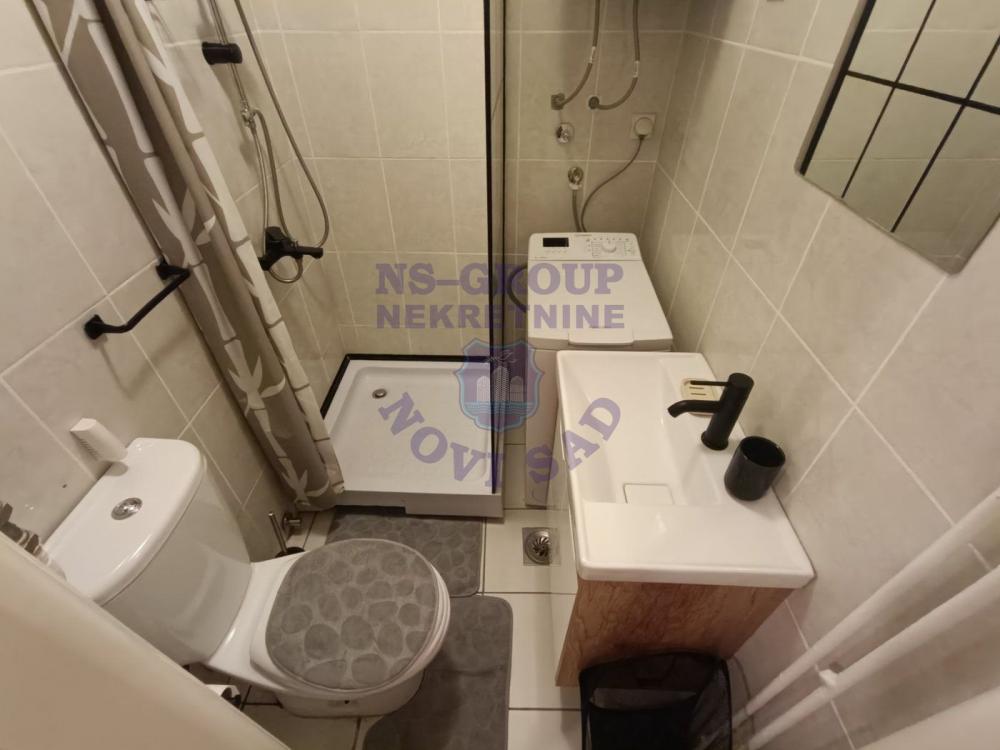 Slika 8 - Prodaja stana, 29m2, Bulevar oslobođenja Novi Sad, ima lift