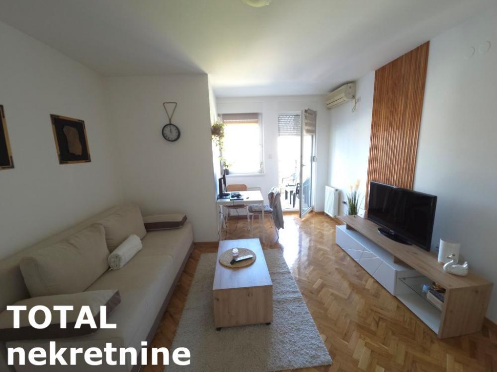 Glavna slika -Stan,NOVI SAD,NOVA DETELINARA,kv: 25.00, € 85000, ID: 1101584