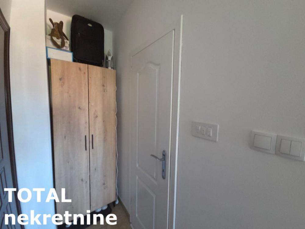 Slika 3 - Stan,NOVI SAD,NOVA DETELINARA,kv: 25.00, € 85000, ID: 1101584