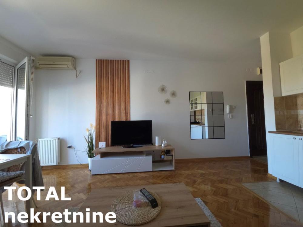 Slika 1 - Stan,NOVI SAD,NOVA DETELINARA,kv: 25.00, € 85000, ID: 1101584