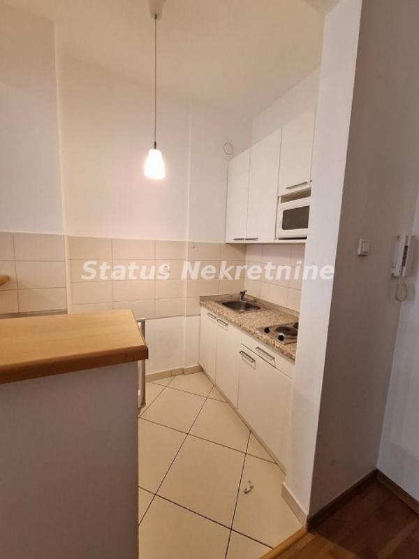 Slika 5 - ODLIČAN JEDNOIPOSOBAN STAN 40M2 LIMAN 3 NOVIJA GRADNJA 133 900EU
