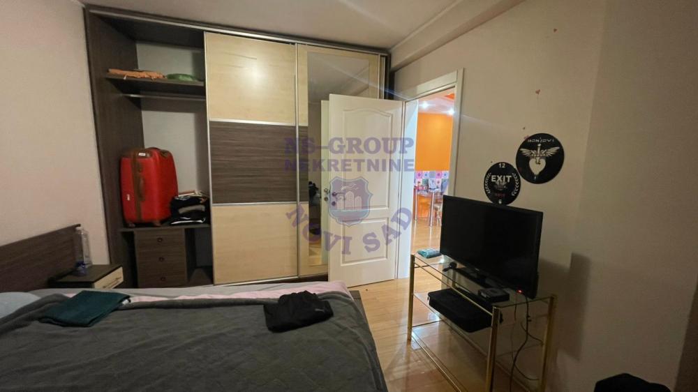 Slika 5 - Odlican dvosoban stan! 021525591