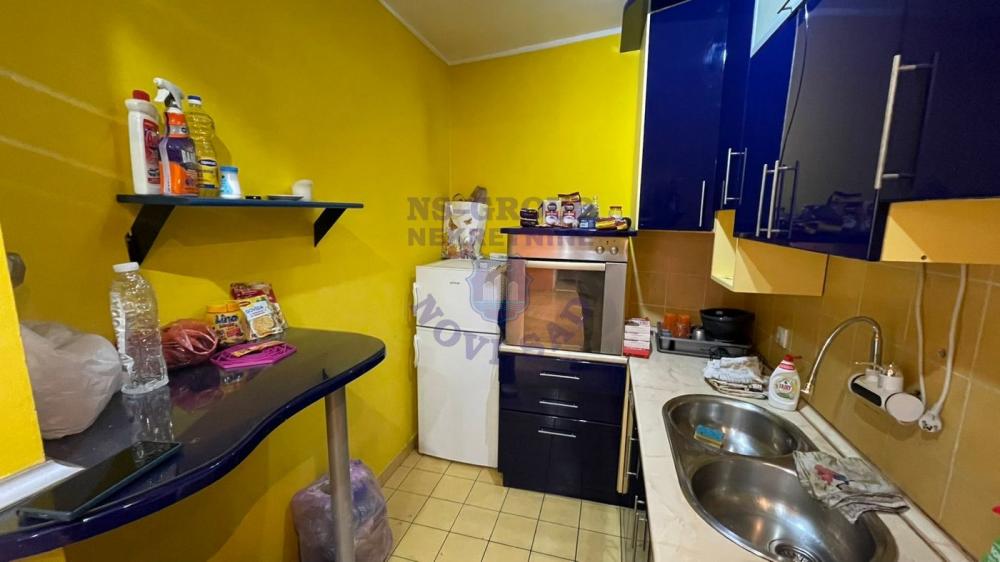 Slika 8 - Odlican dvosoban stan! 021525591