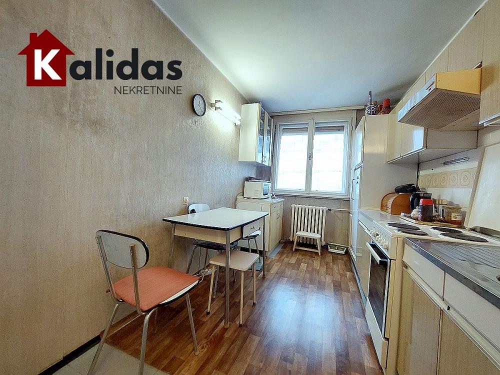 Slika 4 - Stan,NOVI SAD,SAJAM,kv: 53, € 118450, ID: 1008264