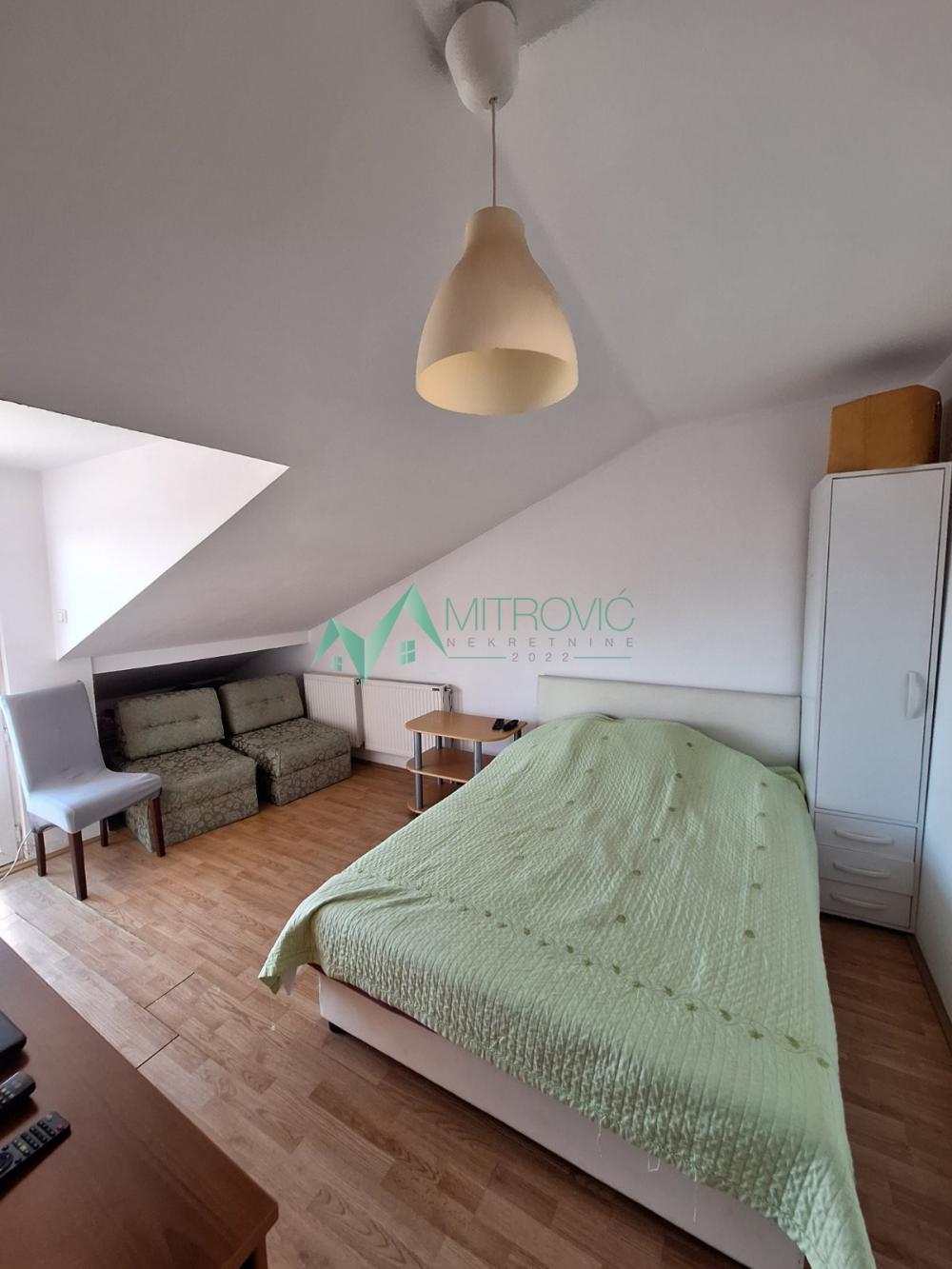 Slika 11 - NOVI SAD, BULEVAR PATRIJARHA PAVLA  57m2 